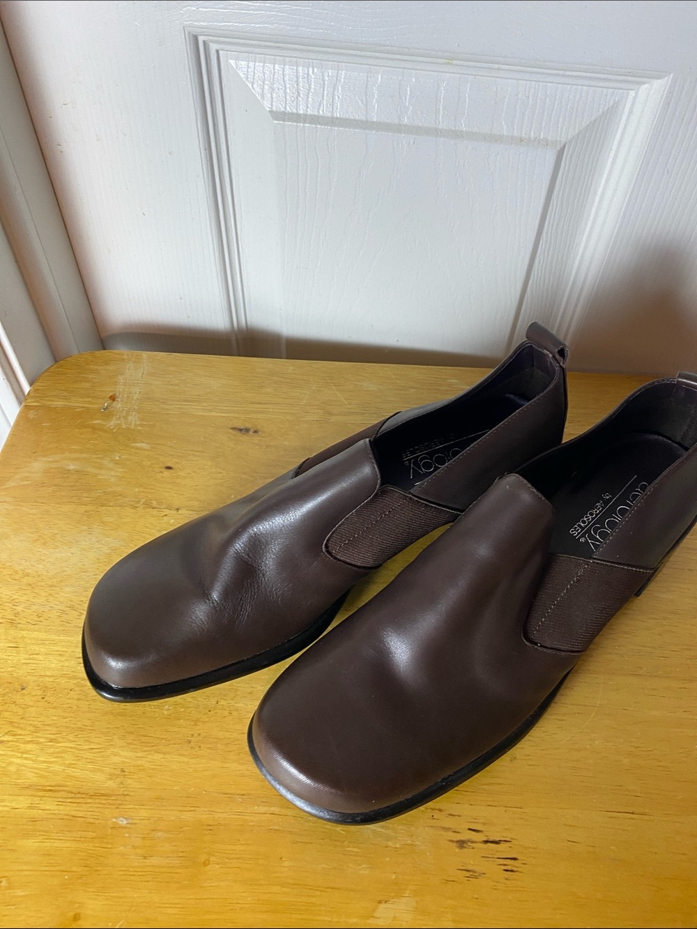 AEROSOLES aerology Brown Slip-On Women's Heels Size 9M